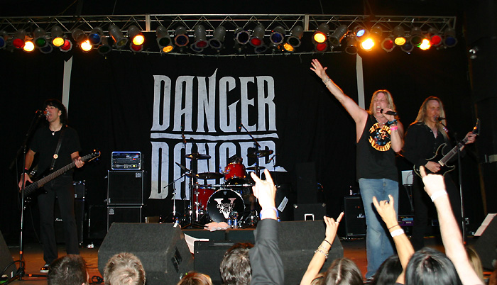 Danger Danger Live in Hartford, CT : August 25, 2005