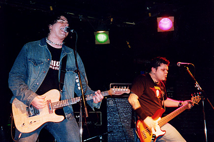 Shugaazer in Nanaimo 2004 #41