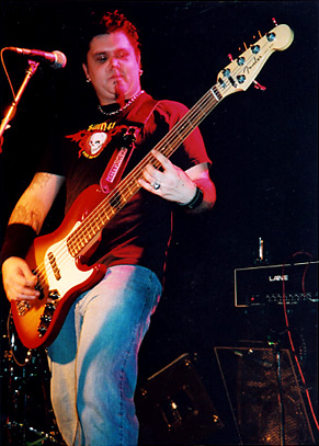 Shugaazer in Nanaimo 2004 #81