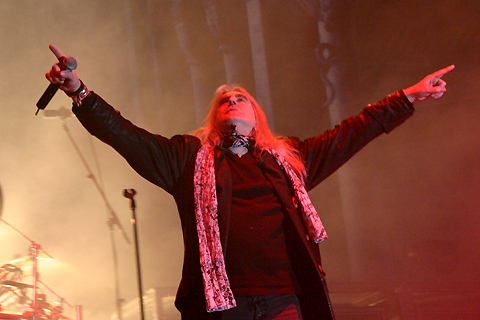 Saxon at Atarfe Vega Rock 2008 Pic #1