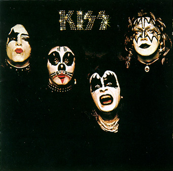 Kiss / Kiss