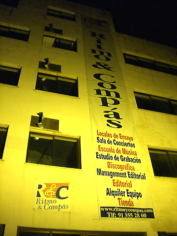 Venue : Sala Ritmo y Compas