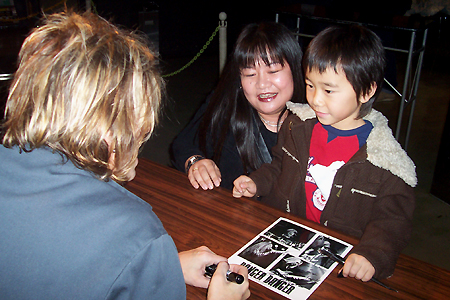 Autograph Session!!!