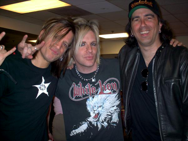 The 21st Annual NY KISS Expo & Hard Rock Convention #2