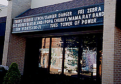 The Downtown : Side