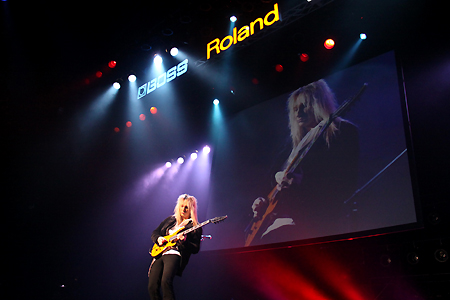Rob at Akasaka Blitz