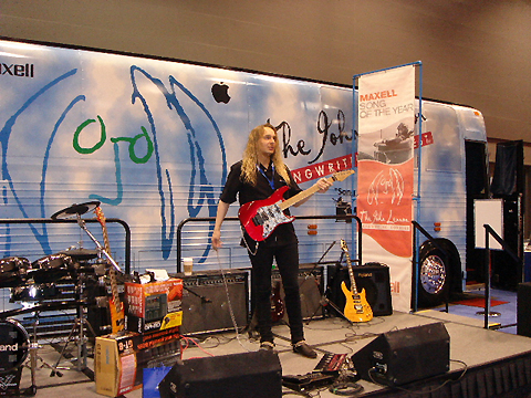 Rob at NAMM Summer Session 2006 #3
