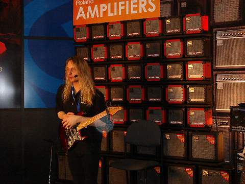 Rob at NAMM Summer Session 2006 #5
