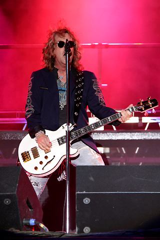 Rocklahoma 2009 Pic #52 : Night Ranger Live!!! #2