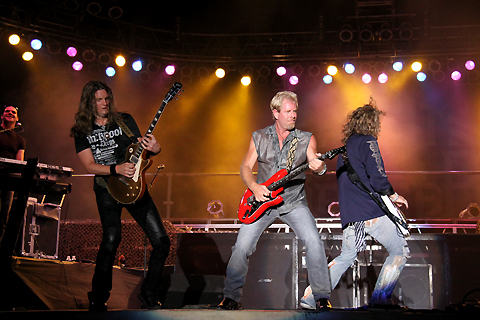 Rocklahoma 2009 Pic #67 : Night Ranger Live!!! #17
