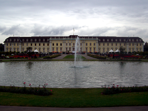 ResidenzschlossiWfcVXj{a #1